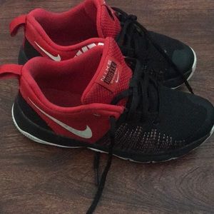 Big boys Nike team Hustle used